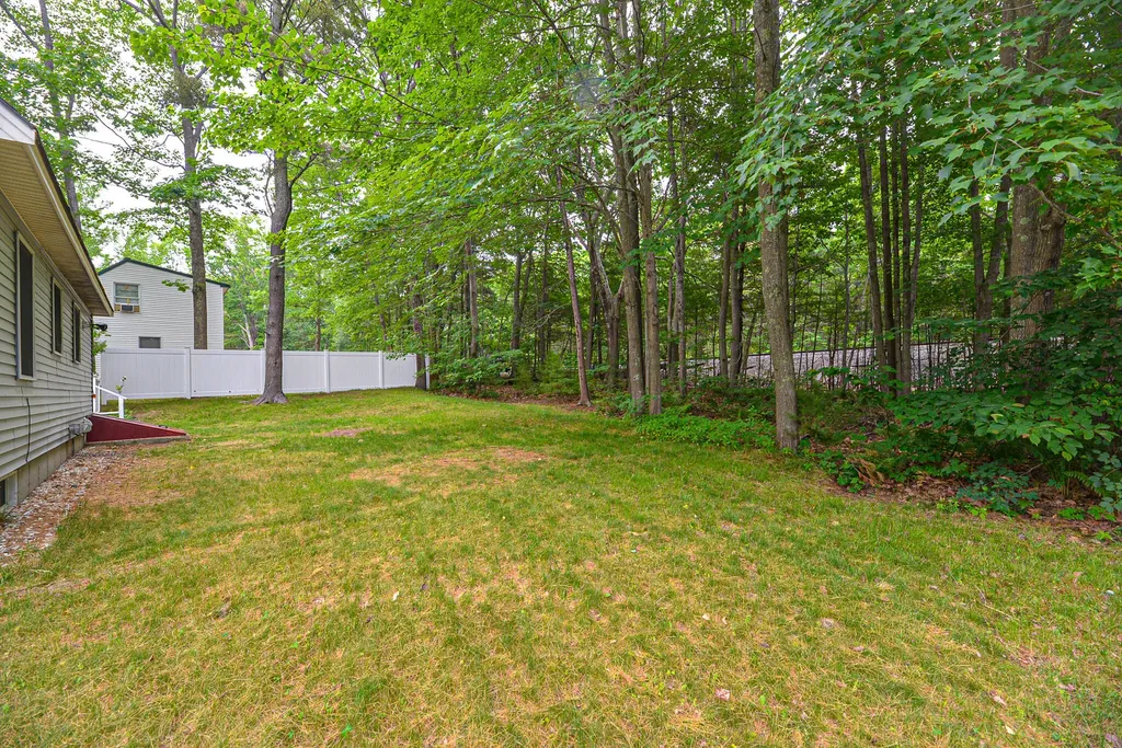 3 Clarkdale Road Kennebunk ME 04043