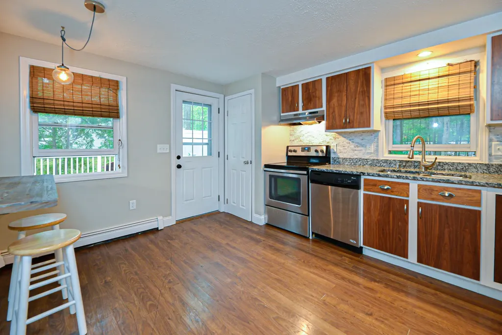 3 Clarkdale Road Kennebunk ME 04043