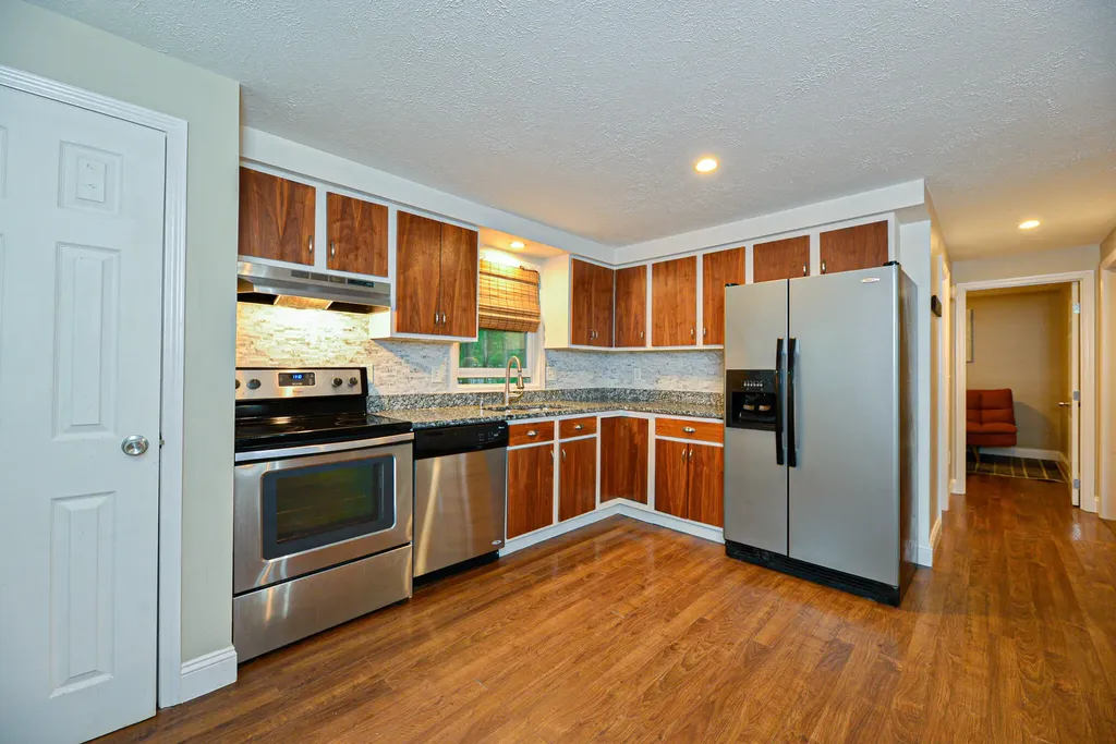 3 Clarkdale Road Kennebunk ME 04043
