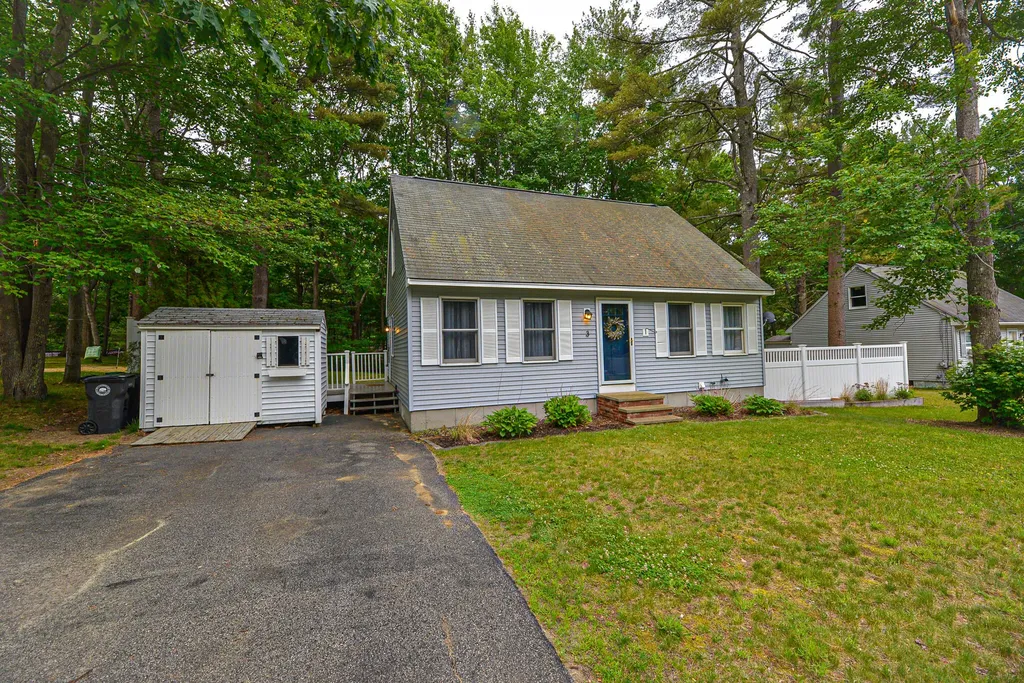 3 Clarkdale Road Kennebunk ME 04043
