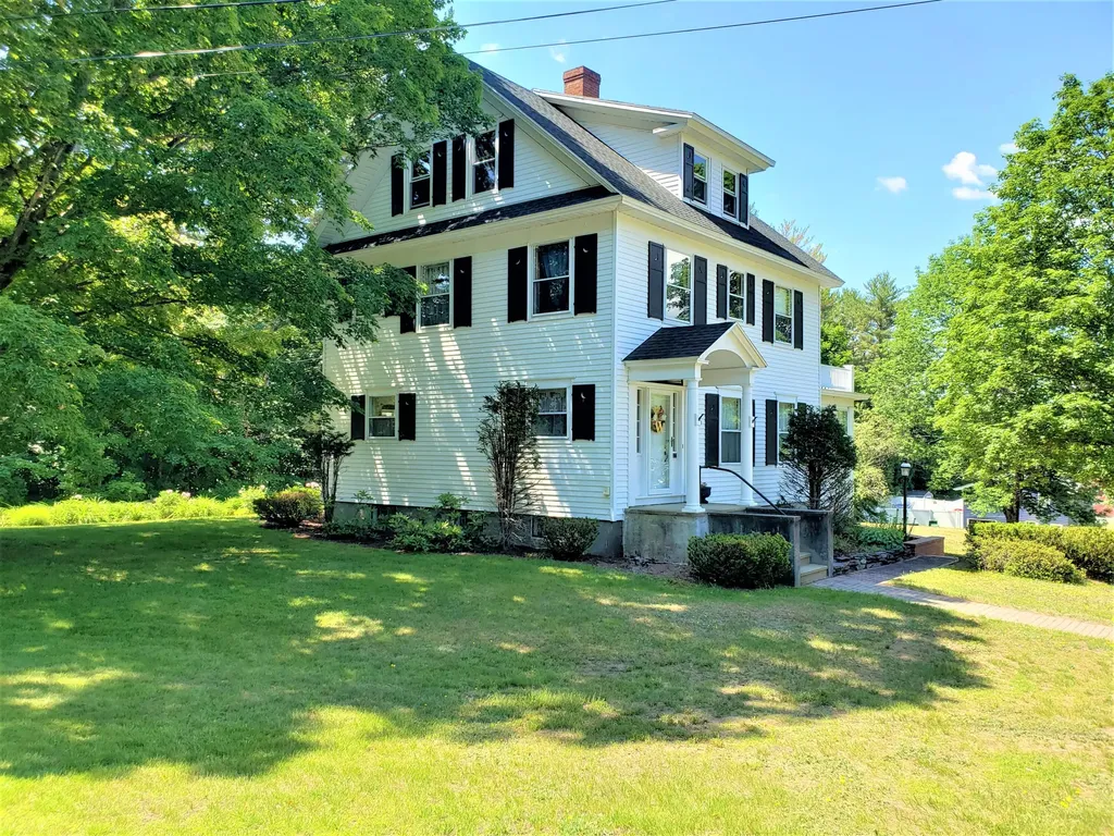 211 Perham Street Farmington ME 04938
