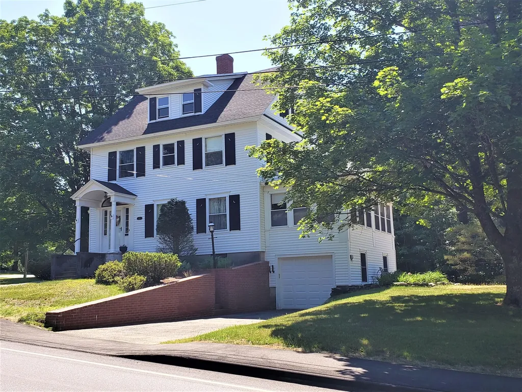 211 Perham Street Farmington ME 04938