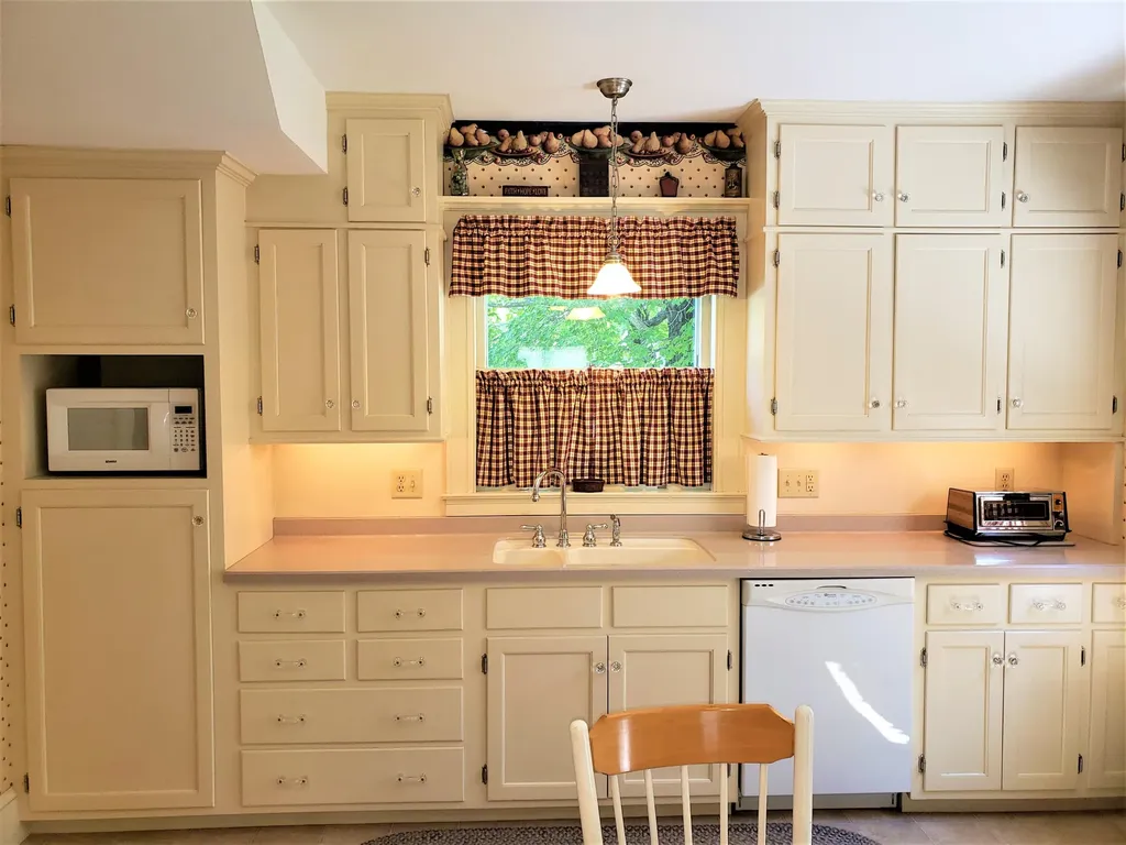 211 Perham Street Farmington ME 04938