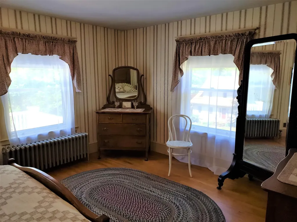 211 Perham Street Farmington ME 04938