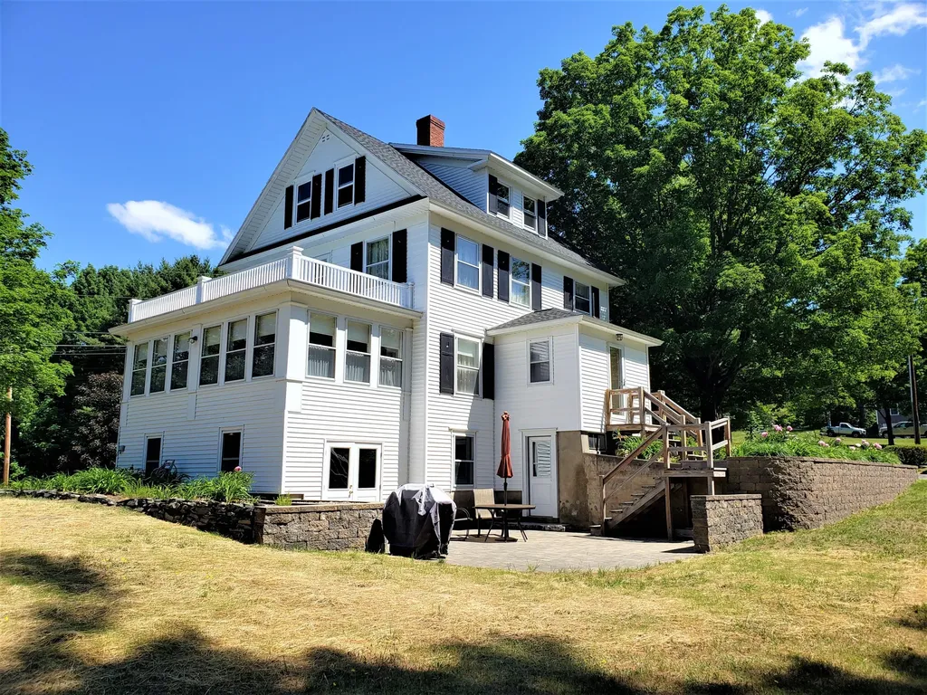 211 Perham Street Farmington ME 04938