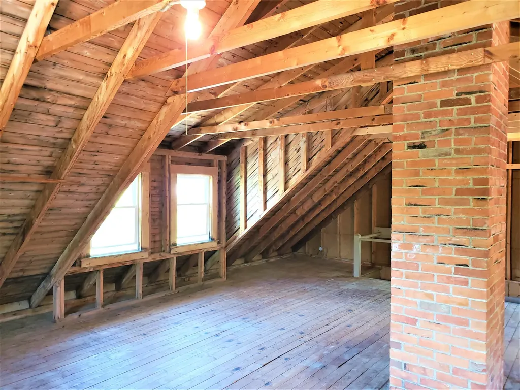 211 Perham Street Farmington ME 04938