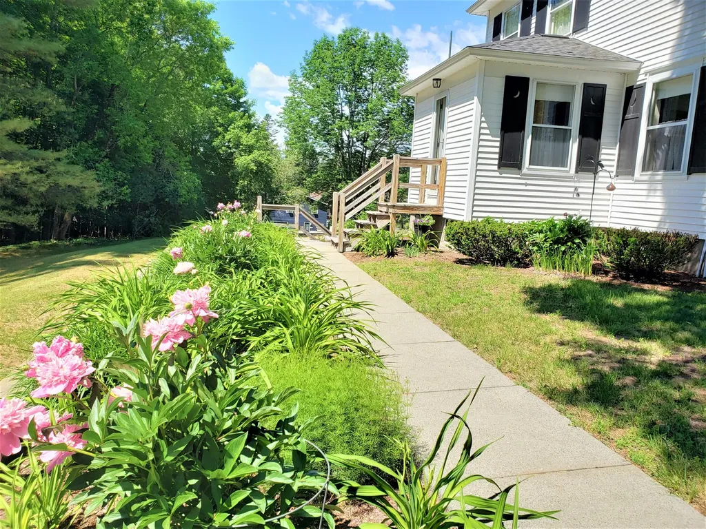 211 Perham Street Farmington ME 04938