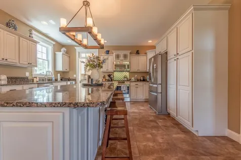 185 Dunton Circle Hampden ME 04444