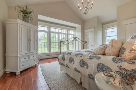 185 Dunton Circle Hampden ME 04444