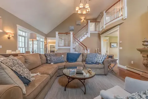 185 Dunton Circle Hampden ME 04444