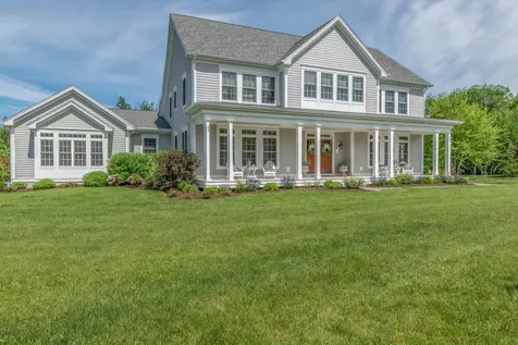 185 Dunton Circle Hampden ME 04444