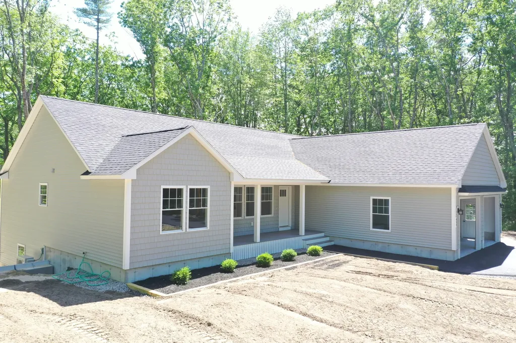 953 Meetinghouse Road Wells ME 04090