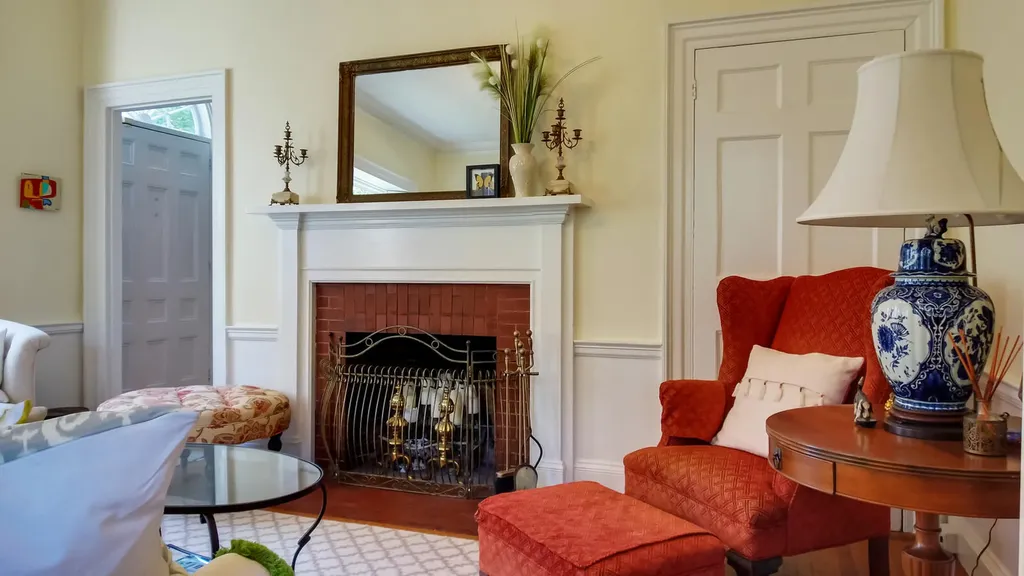 49 Middle Street Hallowell ME 04347