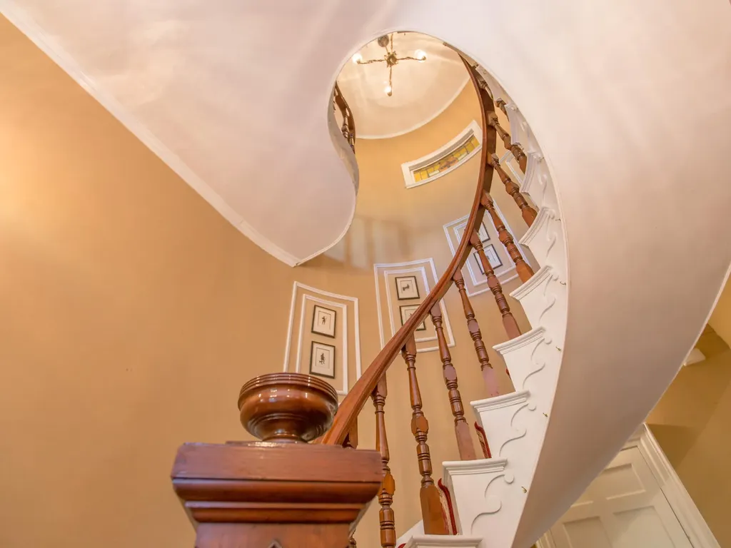 49 Middle Street Hallowell ME 04347