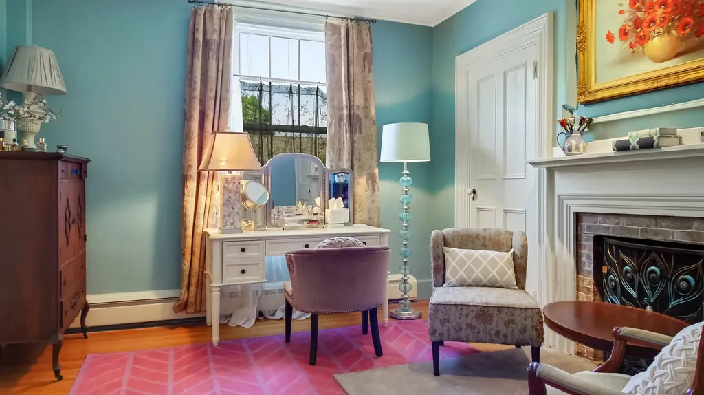 49 Middle Street Hallowell ME 04347