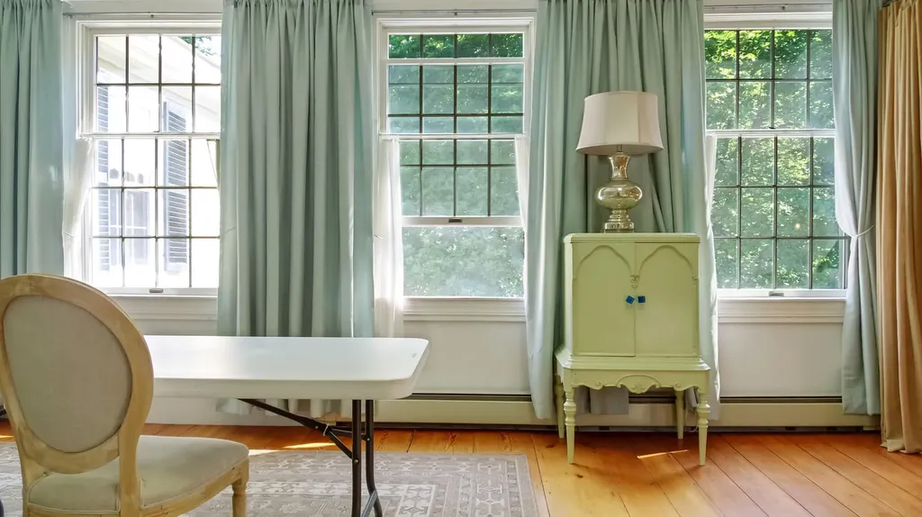 49 Middle Street Hallowell ME 04347