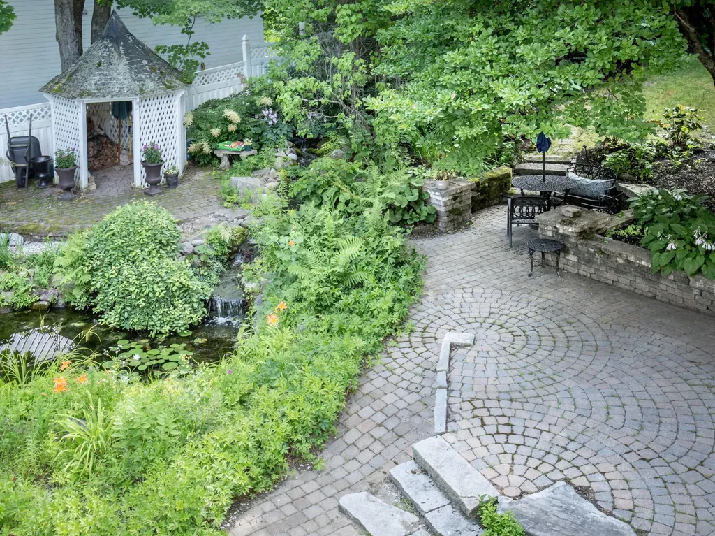 49 Middle Street Hallowell ME 04347