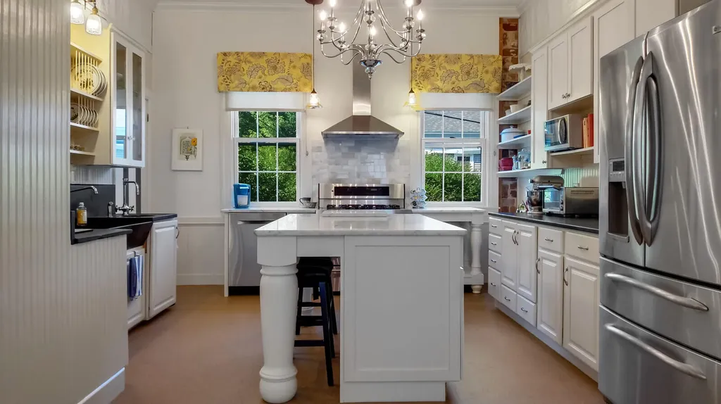 49 Middle Street Hallowell ME 04347