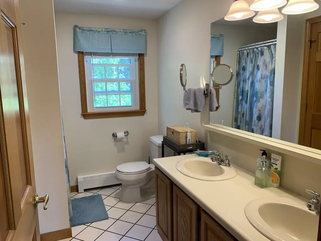 41 Ridge Road Waterville ME 04901