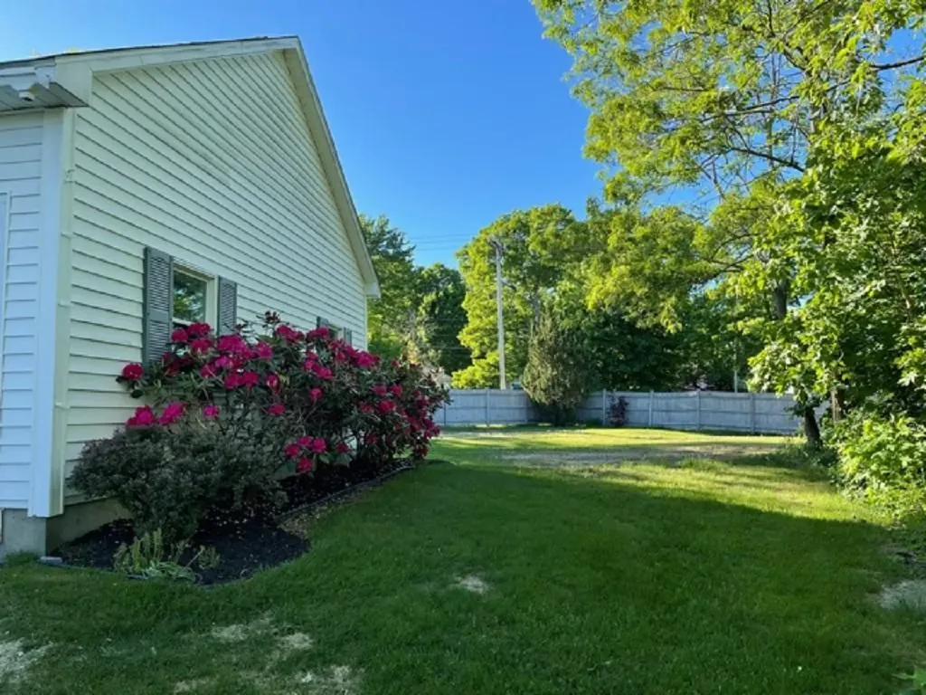 41 Ridge Road Waterville ME 04901