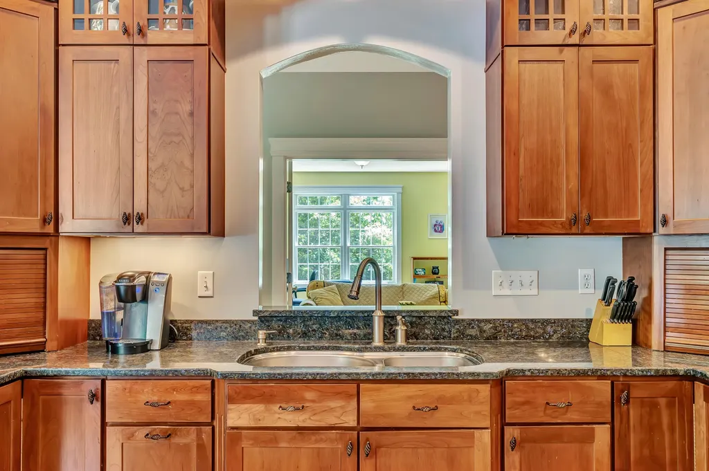 34 Woodhaven Drive Lewiston ME 04240