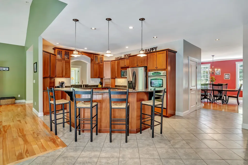 34 Woodhaven Drive Lewiston ME 04240