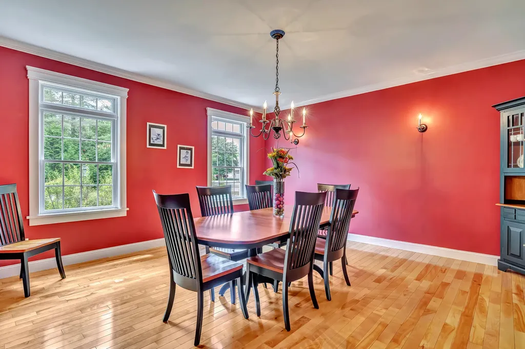 34 Woodhaven Drive Lewiston ME 04240