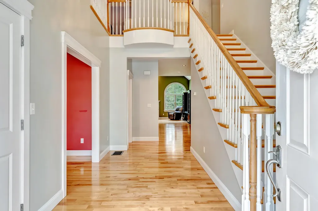 34 Woodhaven Drive Lewiston ME 04240