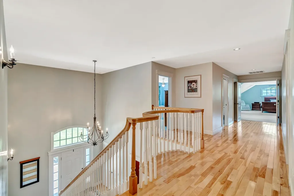 34 Woodhaven Drive Lewiston ME 04240