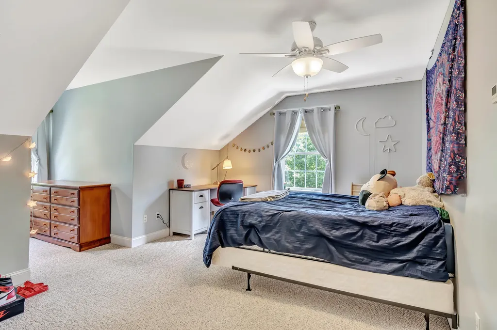 34 Woodhaven Drive Lewiston ME 04240