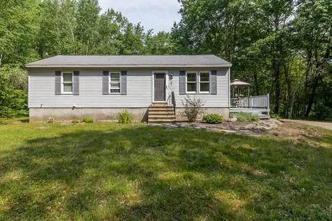 84 Nash Road Windham ME 04062