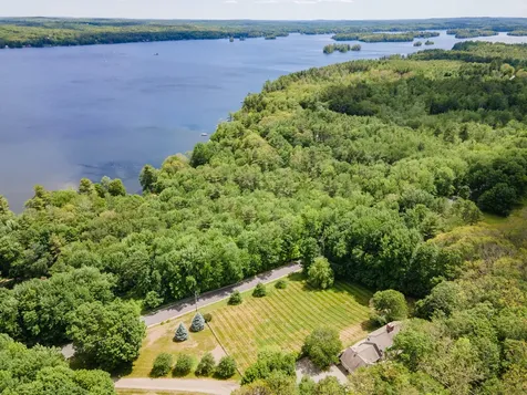 79 South Road Winthrop ME 04364