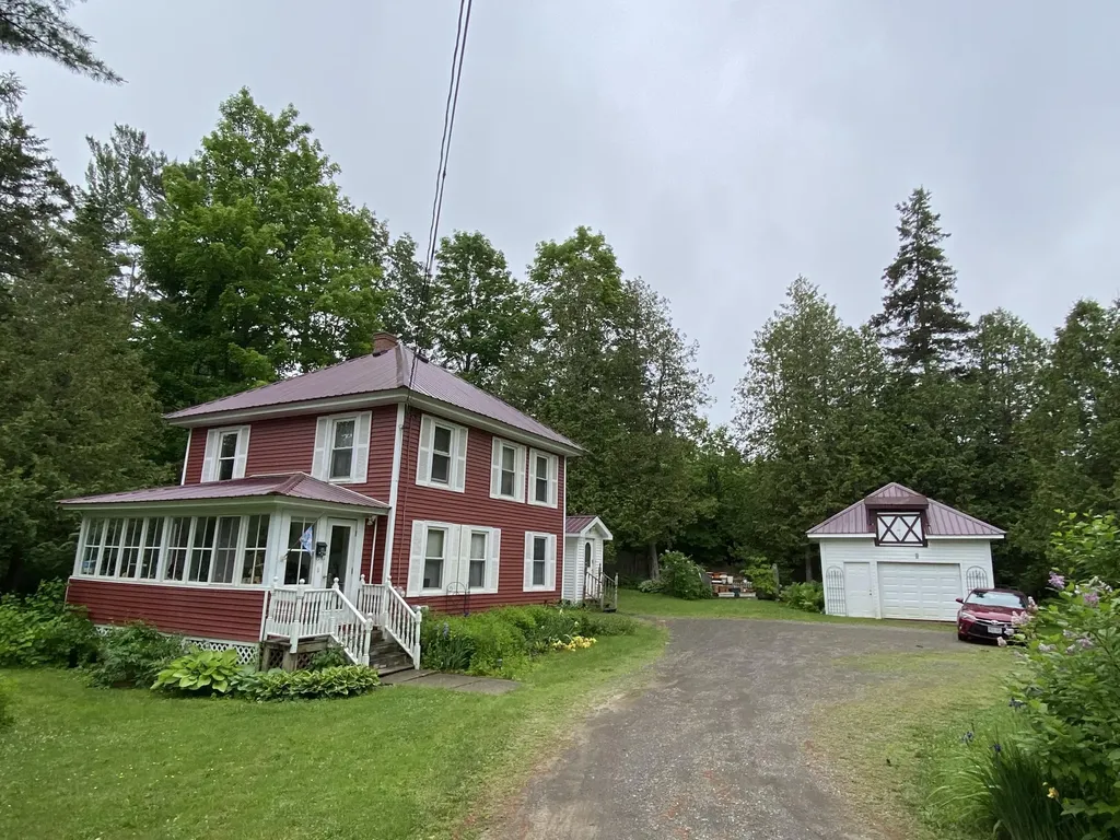8 Brook Street Houlton ME 04730