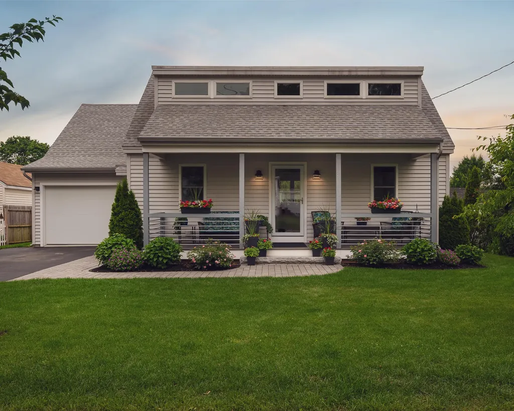 9 Kineo Street Portland ME 04103
