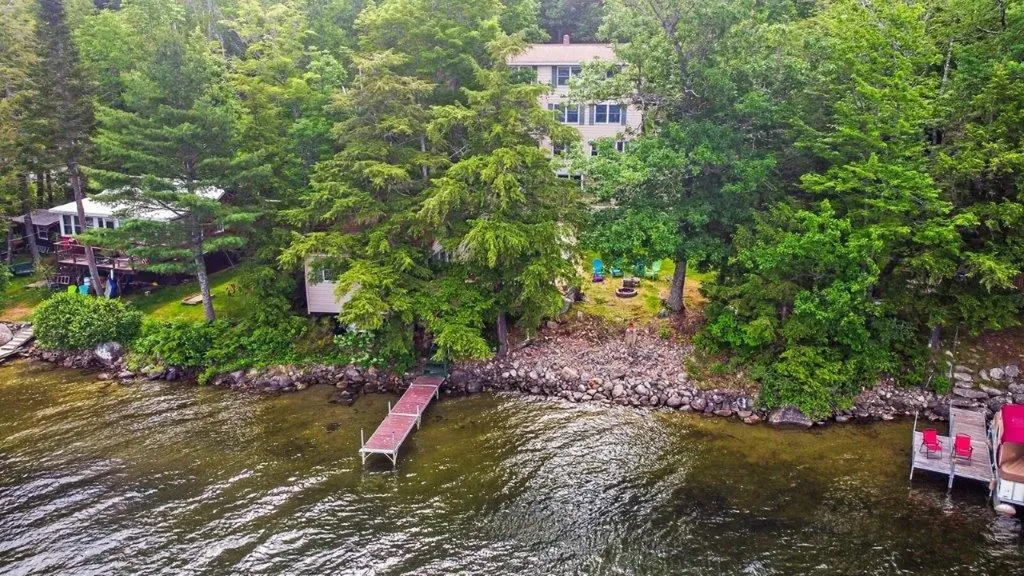 642 Memorial Drive Winthrop ME 04364