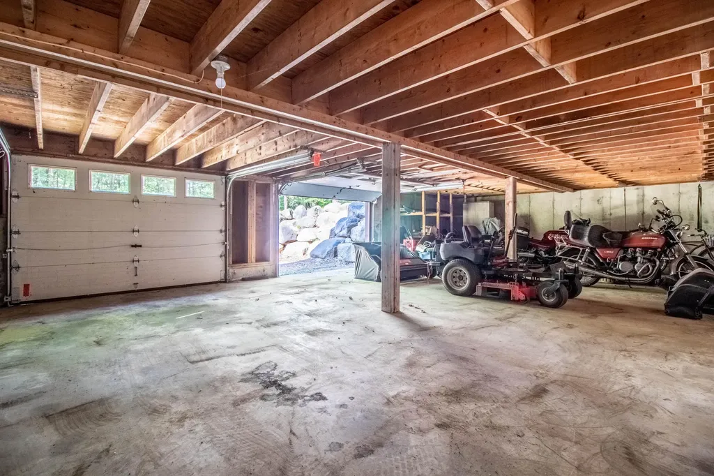 2210 Alfred Road Lyman ME 04002