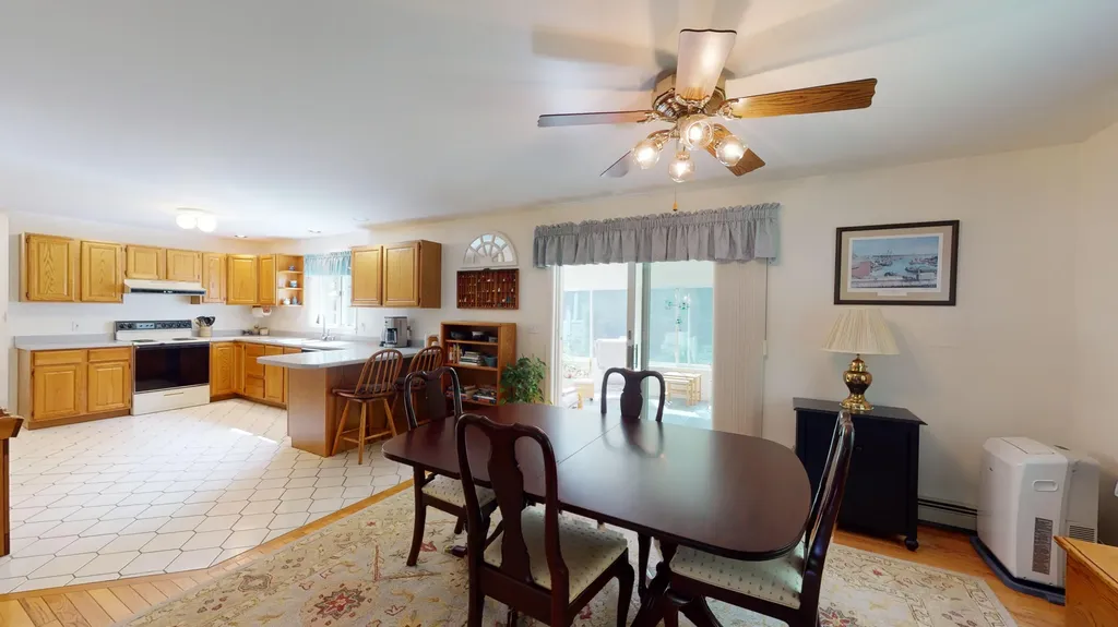 364 Hillside Street Yarmouth ME 04096