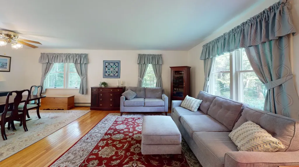 364 Hillside Street Yarmouth ME 04096