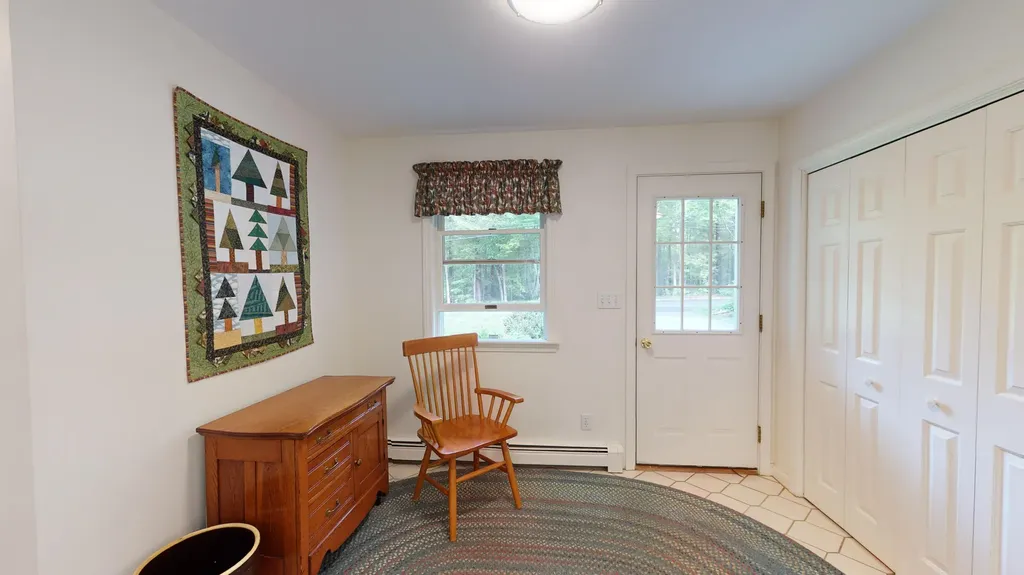 364 Hillside Street Yarmouth ME 04096