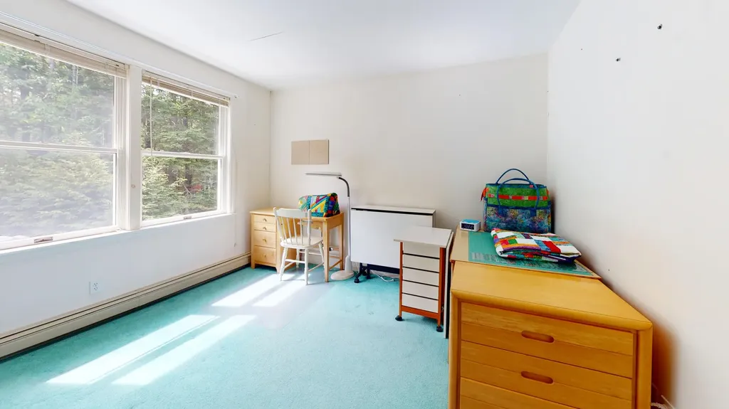 364 Hillside Street Yarmouth ME 04096