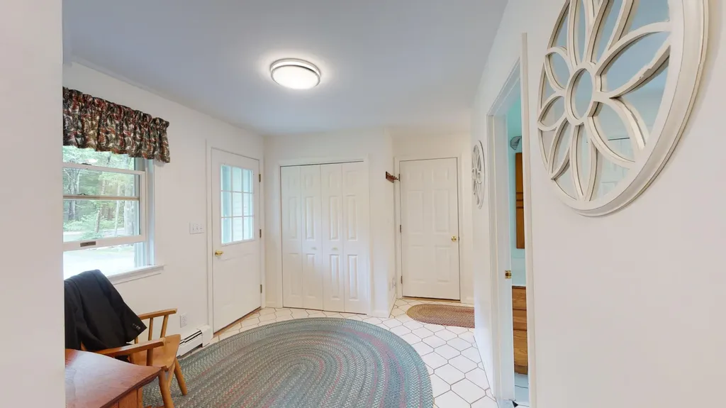 364 Hillside Street Yarmouth ME 04096