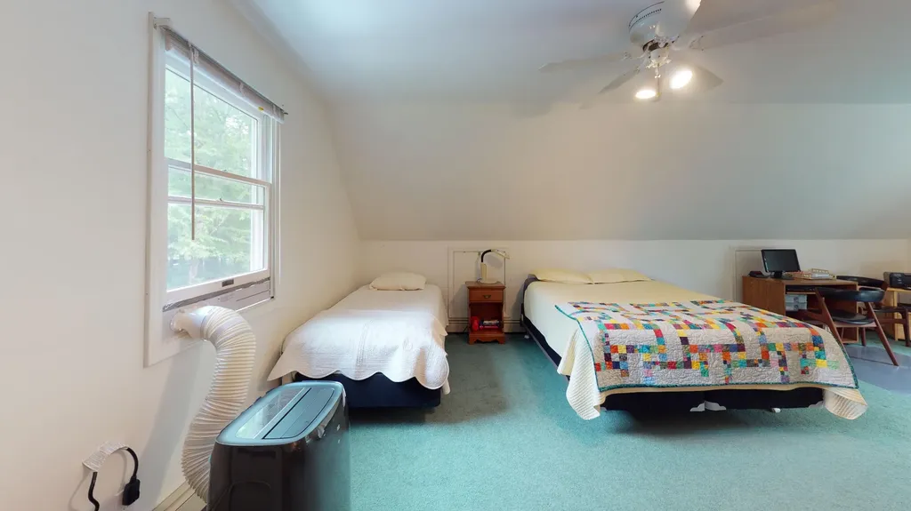 364 Hillside Street Yarmouth ME 04096