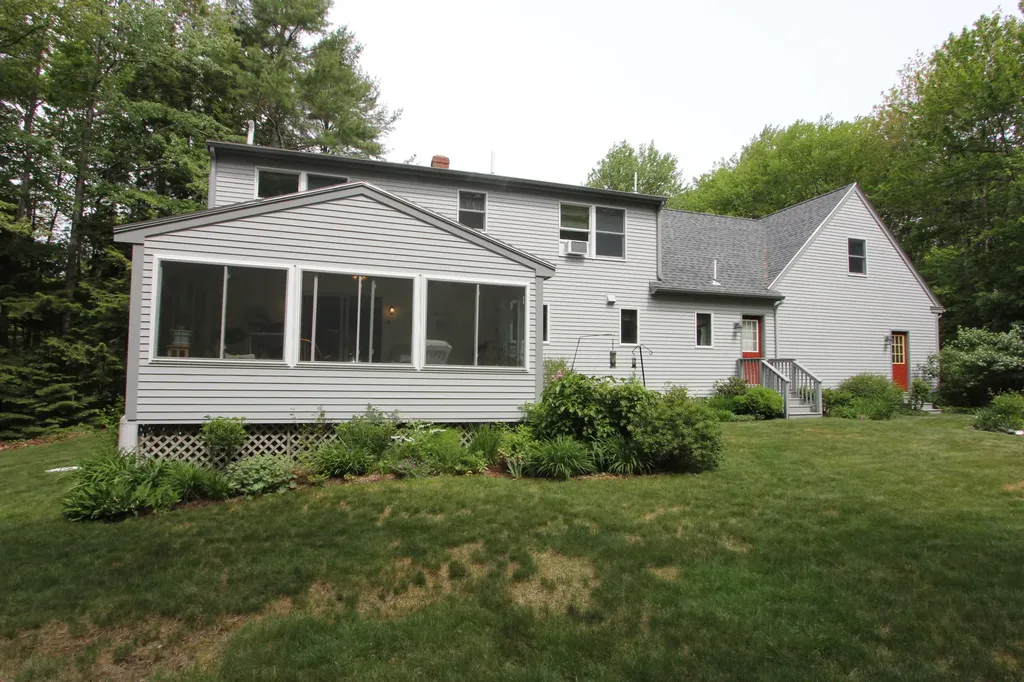 364 Hillside Street Yarmouth ME 04096