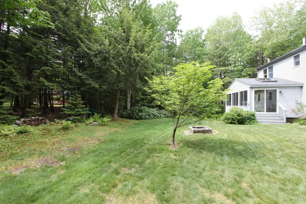 364 Hillside Street Yarmouth ME 04096
