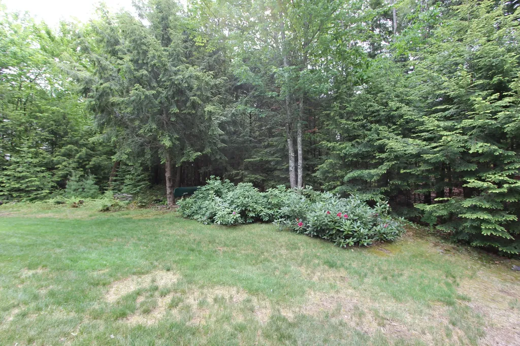 364 Hillside Street Yarmouth ME 04096