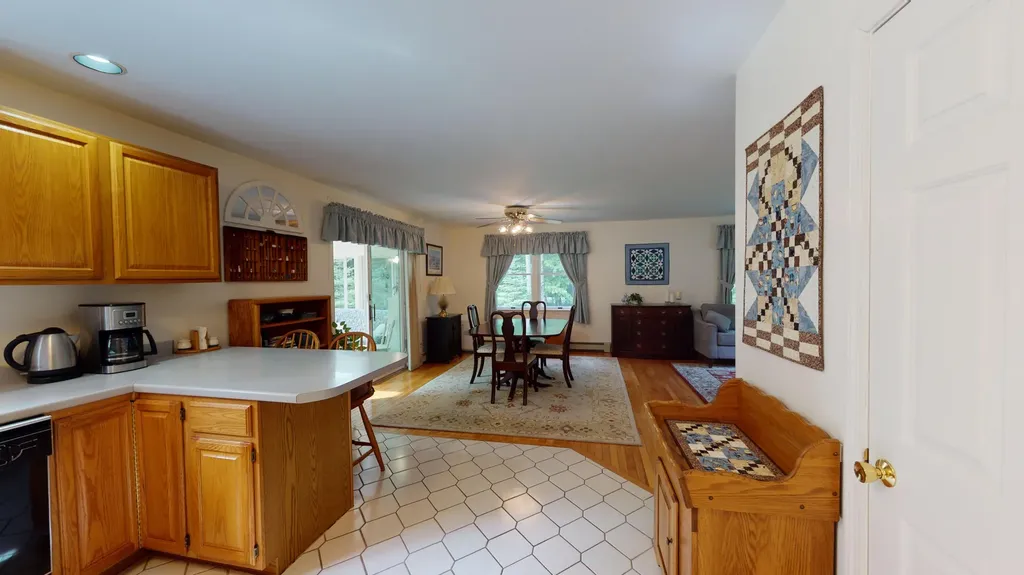 364 Hillside Street Yarmouth ME 04096