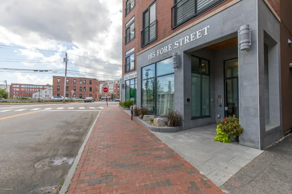 185 Fore Street Portland ME 04101