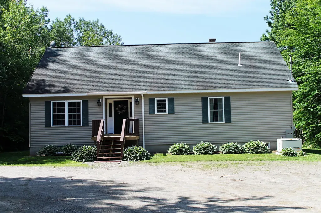 224 Summer Street Oakland ME 04963