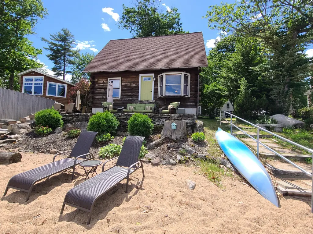 17 Wards Cove Road Standish ME 04084