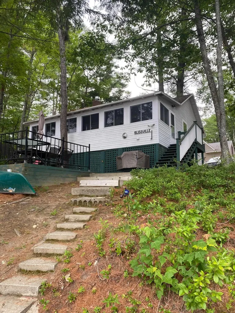 17 Warrior Lane Limington ME 04049
